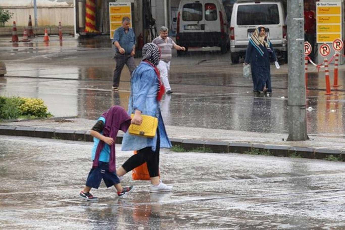Gaziantep'te şiddetli yağış hazırlıksız yakaladı